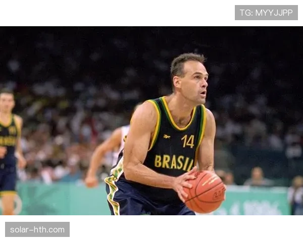 三秒规则国际差异:FIBA与NBA的判定细则解析 三秒规则国际差异:FIBA与NBA的判定细则解析